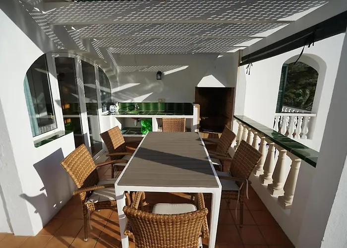 Stunning Sea View With Pool - Casa Mirablau